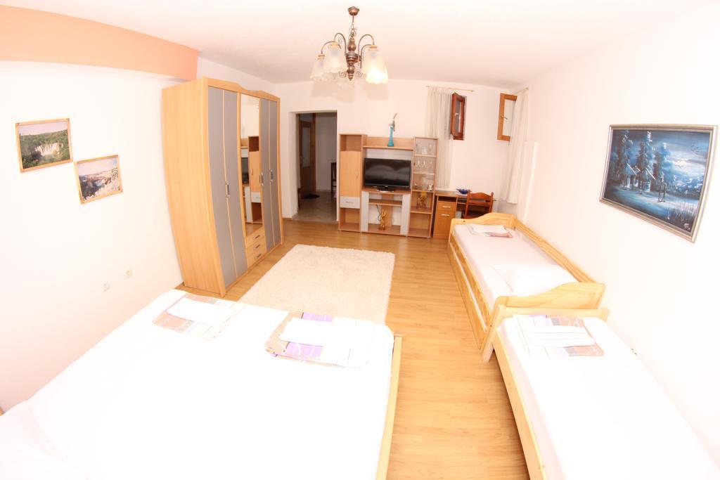Apartment Kravica Ljubuski Bagian luar foto