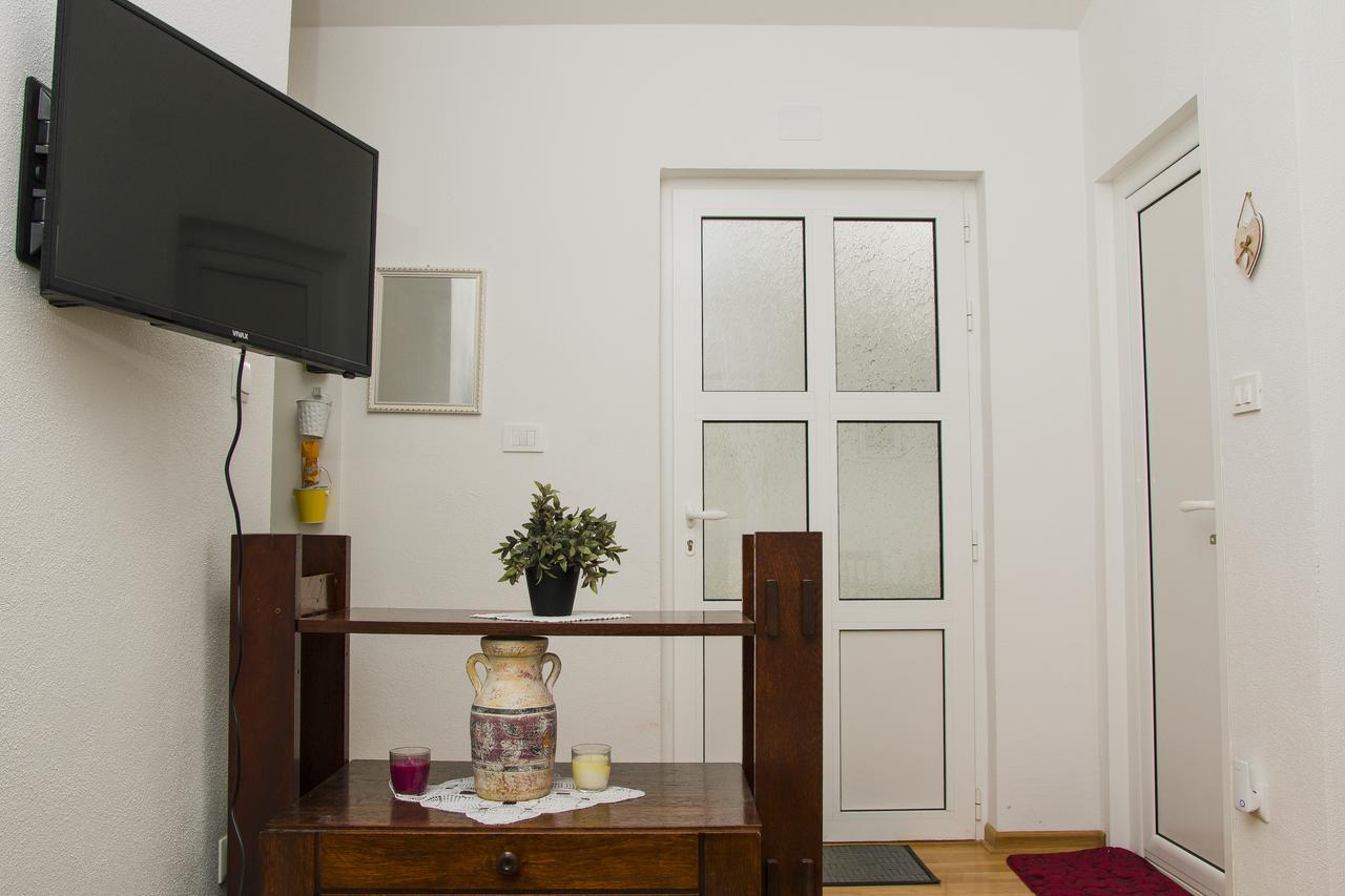 Apartment Kravica Ljubuski Bagian luar foto